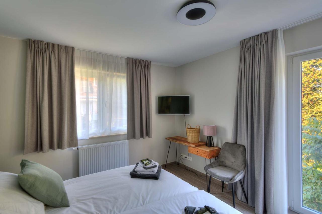 Beukenhouse Bed & Breakfast Drogenbos ภายนอก รูปภาพ